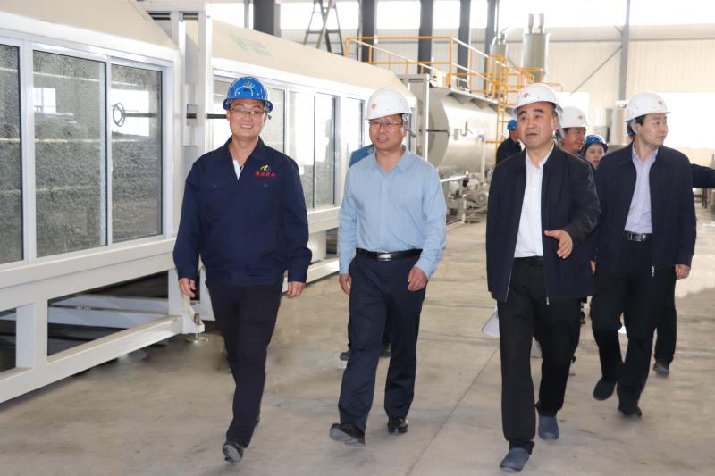 5.21�գ������и��г���ũҵũ��־ֳ���һ���쵼ݰ���ҹ�˾���ָ������