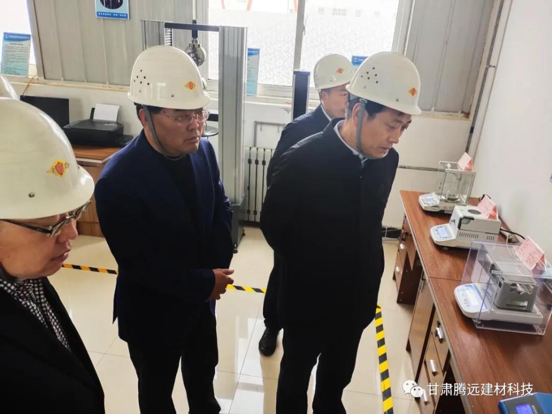 �������˴��쵼ݰ�ٸ���ͷ����ҹ�����¼��ڵ���