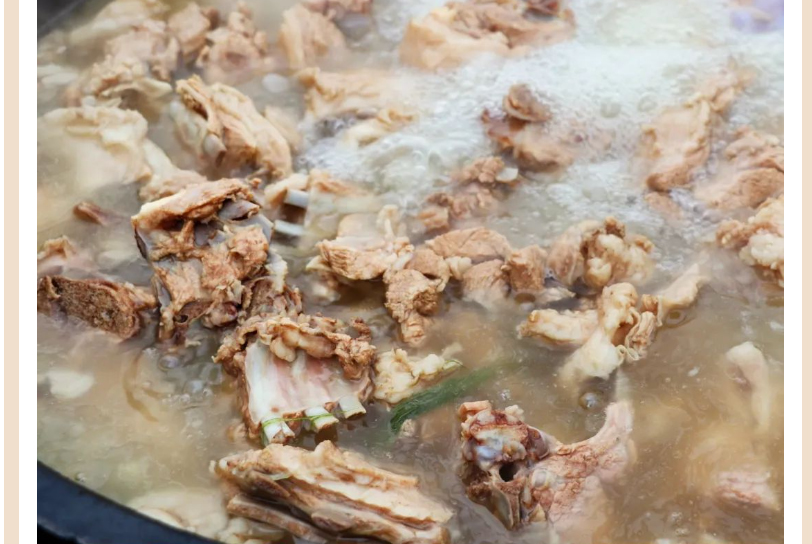 ����ͷ����ҹ�����¼��ڽ���ح����ͬ������ҵ��ů����Բʱ�̣�Я��ǰ��